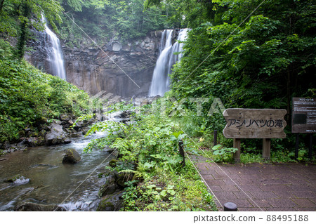 【北海道】札幌避暑勝地——蘆別瀑布 【北海道】札幌避暑勝地——蘆別瀑布 88495188
