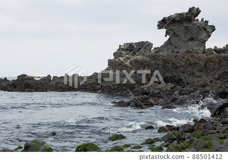 Nature's Island, Springtime Trip Nature's Island, Springtime Trip 88501412