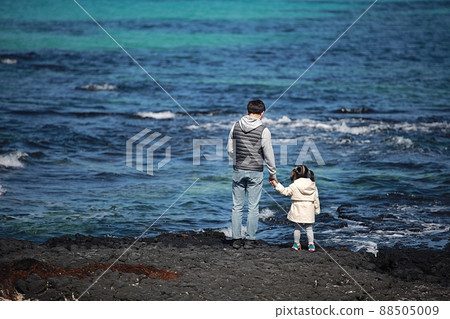 Jeju travel, beach, family Jeju travel, beach, family 88505009