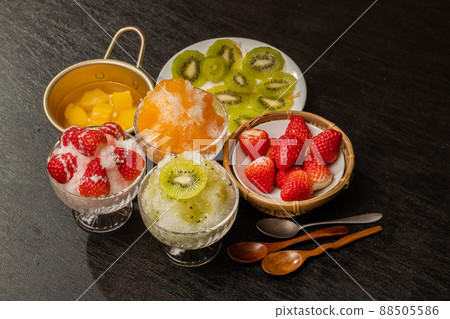 亞洲食物的刨冰 亞洲食物的刨冰 88505586