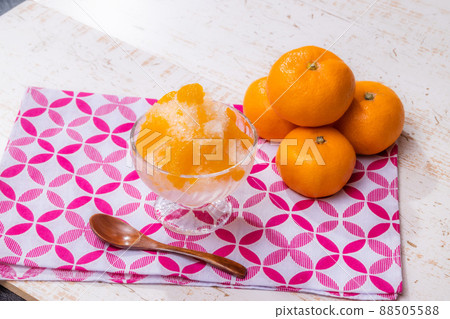 Shaved ice that Asian foods 88505588