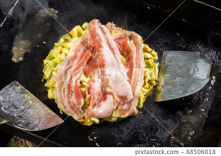 Okonomiyaki Japanese Traditional Pizza Okonomiyaki 88506018