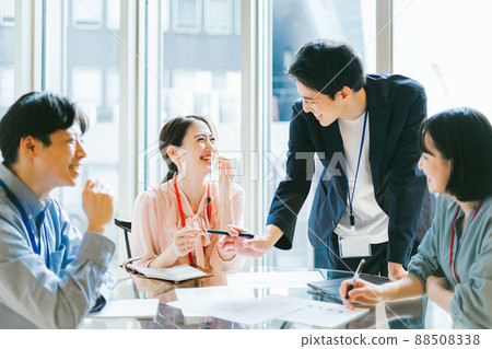 Business scenes (conferences, meetings) 88508338