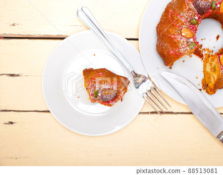 chestnut cake bread dessert 88513081