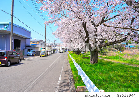 赤堀川之泉 埼玉縣岡川市 忍津櫻潼和工業園區 赤堀川之泉 埼玉縣岡川市 忍津櫻潼和工業園區 88518944