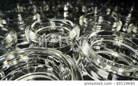 Ultra Macro from the openings of empty headspace ampoules for medical and chemical analysis 88519690