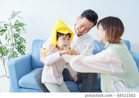 A child wearing a disaster prevention hood A child wearing a disaster prevention hood 88521882