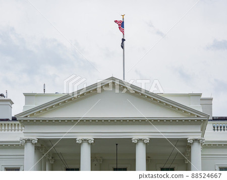 Overcast view of The White House 88524667