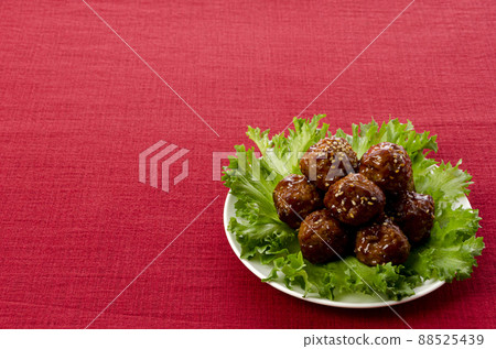 Meat dumpling sweet and sour sauce 88525439