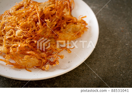 Fried Enoki Mushroom or Golden Needle Mushroom Fried Enoki Mushroom or Golden Needle Mushroom 88531041