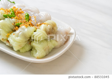 ( Kow Griep Pag Mor)Pork Steamed Rice Parcels ( Kow Griep Pag Mor)Pork Steamed Rice Parcels 88531045