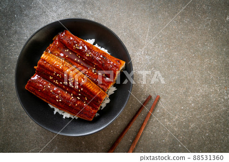 Japanese eel grilled with rice bowl or Unagi don Japanese eel grilled with rice bowl or Unagi don 88531360