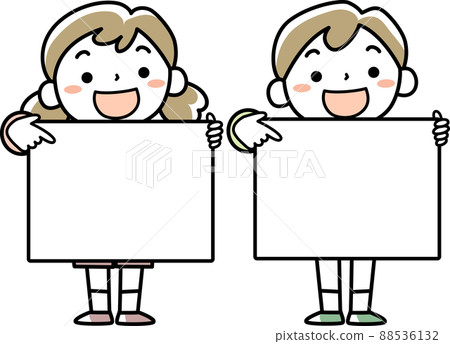 Elementary school girls and boys with message boards Elementary school girls and boys with message boards 88536132