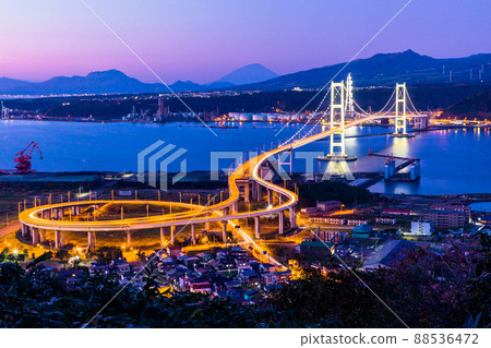 [北海道室蘭市] 鍋島山的景色 10月 88536472