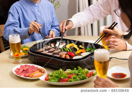 Yakiniku with family Yakiniku with family 88538648