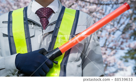 櫻花與製服|建築業/安防業加盟公司形象 櫻花與製服|建築業/安防業加盟公司形象 88539633