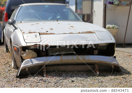 一輛舊車(日本名車)的形象 一輛舊車(日本名車)的形象 88543471