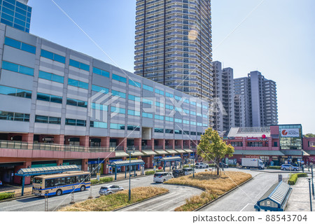神奈川縣橫濱市新康安站附近的街景 神奈川縣橫濱市新康安站附近的街景 88543704