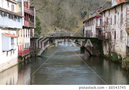 聖讓彼波橋 聖讓彼波橋 88543745