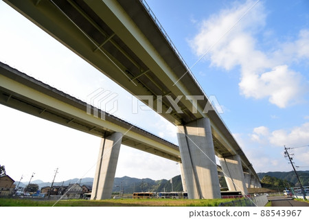 Shin-Tomei Expressway Kawabashi 220409 am 6:59 Shin-Tomei Expressway Kawabashi 220409 am 6:59 88543967