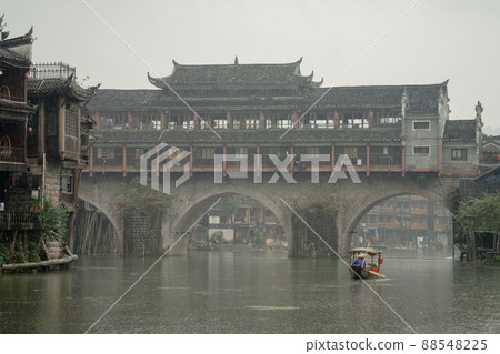 Chinese Phoenix Ancient City Rainbow Bridge 88548225