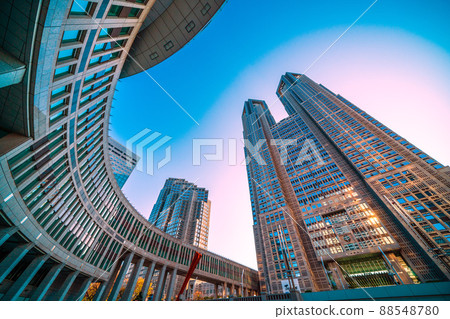 Tokyo cityscape of Japan Overlooking the Tokyo Metropolitan Government Building in the setting sun 88548780