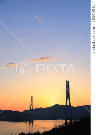 [Ehime Prefecture] Evening view of the Tatara Bridge (Shimanami Kaido) 88549816