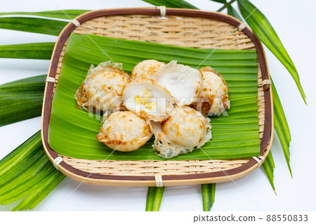 Khanom Krok, Thai coconut milk dessert. Coconut rice pancake Khanom Krok, Thai coconut milk dessert. Coconut rice pancake 88550833
