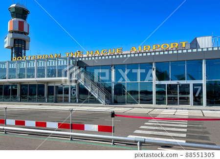 rotterdam the haque airport netherlands international flights 88551305