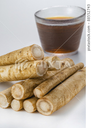 Fresh burdock and delicious tea Fresh burdock and delicious tea 88552743