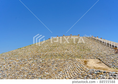 Goshikitsuka tomb 88555588