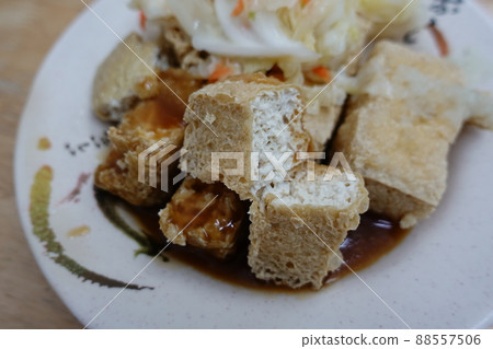 Stinky tofu 88557506