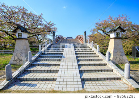 Cutting bridge over Horioseki Park, Oguchi-cho, Niwa-gun 88562285