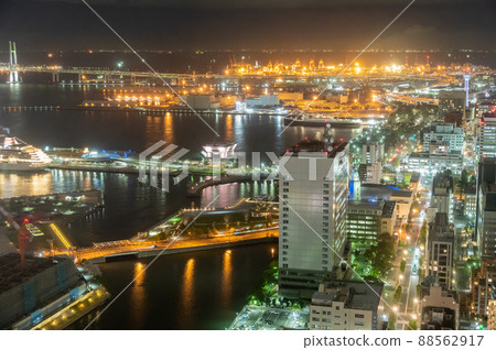 Night view from the sky above Minato Mirai, Yokohama 88562917