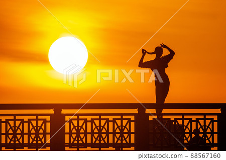 這是釧路的夕陽 88567160