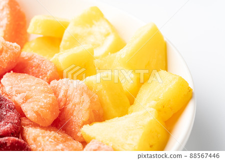 Assorted frozen fruits 88567446