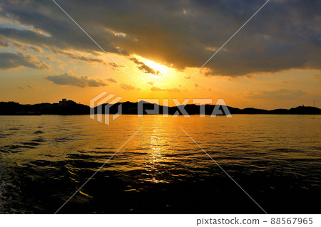 Golden shining Ise Bay, quiet sunset scenery, from Ise Bay Ferry, Mie Prefecture, Toba (1) 88567965