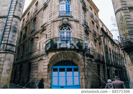 Facade of medieval building with ornaments 88571306