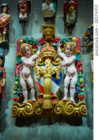 Stockholm, Swden - Novemer 6, 2018. Visit of The Vasa ship in Vasa Museum. 88574353