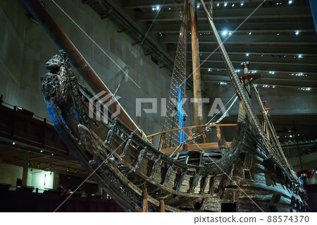 Stockholm, Swden - Novemer 6, 2018. Visit of The Vasa ship in Vasa Museum. Stockholm, Swden - Novemer 6, 2018. Visit of The Vasa ship in Vasa Museum. 88574370
