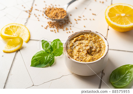 Fresh organic mustard Fresh organic mustard 88575955