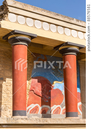 Knossos, Crete ruins of the Minoan Palace, Greece Knossos, Crete ruins of the Minoan Palace, Greece 88576581