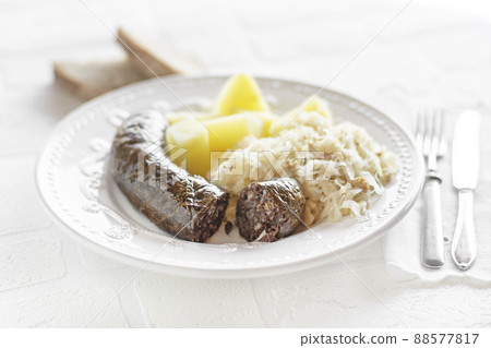 Bloody sausage 88577817