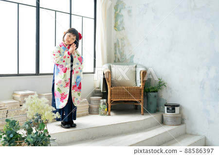 女孩穿著袴紀念照片半成人儀式七鄉山照相館 88586397