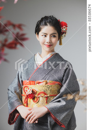 Furisode 黑色總光圈 Furisode 黑色總光圈 88586674