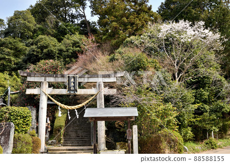 Asukaniimasu Shrine (Torii) [Asuka Village, Nara Prefecture] 88588155