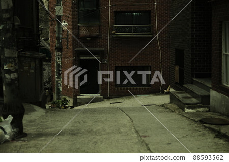 首爾龍山清坡洞老房子建築小巷景觀 首爾龍山清坡洞老房子建築小巷景觀 88593562