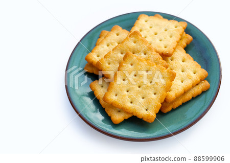 Dry cracker cookies on white background. 88599906