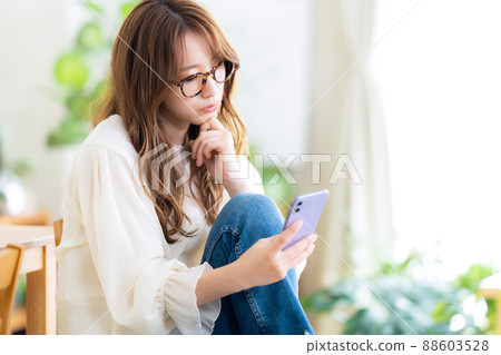 女性生活生活方式新常態 88603528