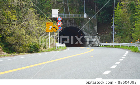 Scenery with a tunnel <03> (Manzawa tunnel on Route 52) Manzawa, Nambu-cho, Minamikoma-gun, Yamanashi Prefecture 88604392
